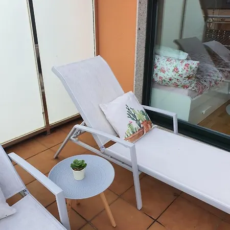 Apartamento En El Centro De Cedeira Nuevo Y Con Terraza Exterior photo