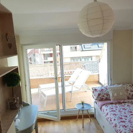Apartamento En El Centro De Cedeira Nuevo Y Con Terraza Exterior photo