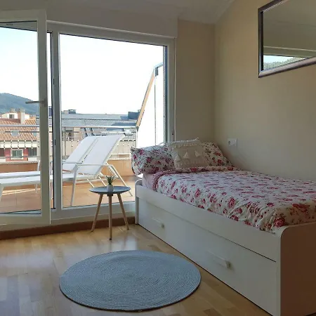 Apartamento En El Centro De Cedeira Nuevo Y Con Terraza Exterior photo